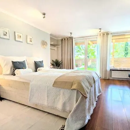 Comfortable For 10 People With A Private Sauna, 公寓 科沃布热格