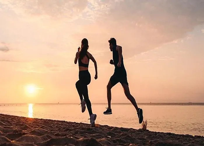 Comfortable For 10 People With A Private Sauna, Апартаменты Колобжег