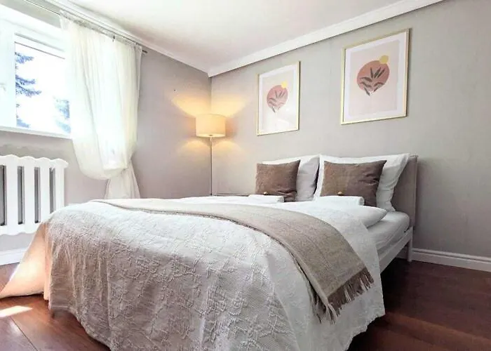 Comfortable For 10 People With A Private Sauna,