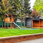 Comfortable For 10 People With A Private Sauna, Apartment *