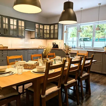 Apartament Comfortable For 10 People With A Private Sauna, Kołobrzeg