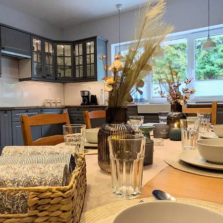 Comfortable For 10 People With A Private Sauna, Kołobrzeg