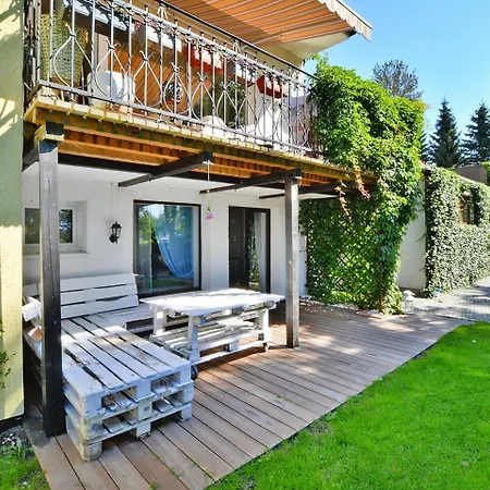 아파트 Comfortable For 10 People With A Private Sauna,