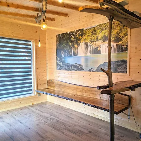 Comfortable For 10 People With A Private Sauna, 아파트 *