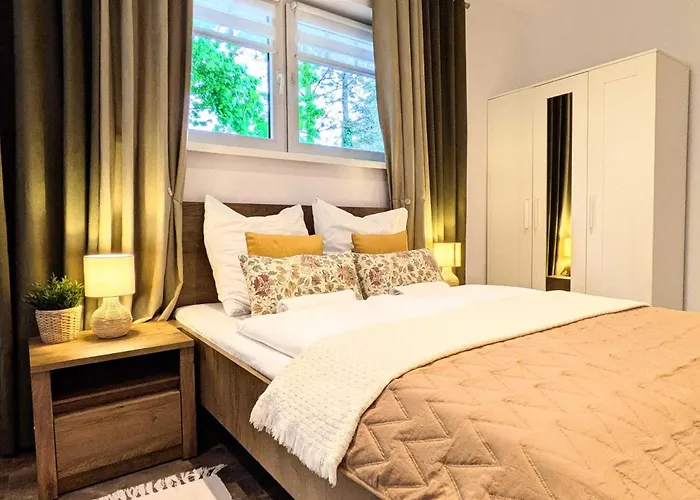 Comfortable For 10 People With A Private Sauna, Apartament