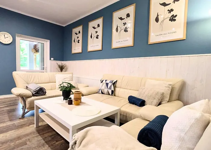 Comfortable For 10 People With A Private Sauna, Apartament *