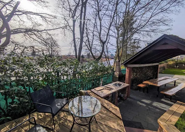 Comfortable For 10 People With A Private Sauna, Apartament Kołobrzeg